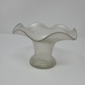 Antique Kralik Rindskopf or Loetz Hand Blown Martele Art Glass Ruffle Vase 3.75"